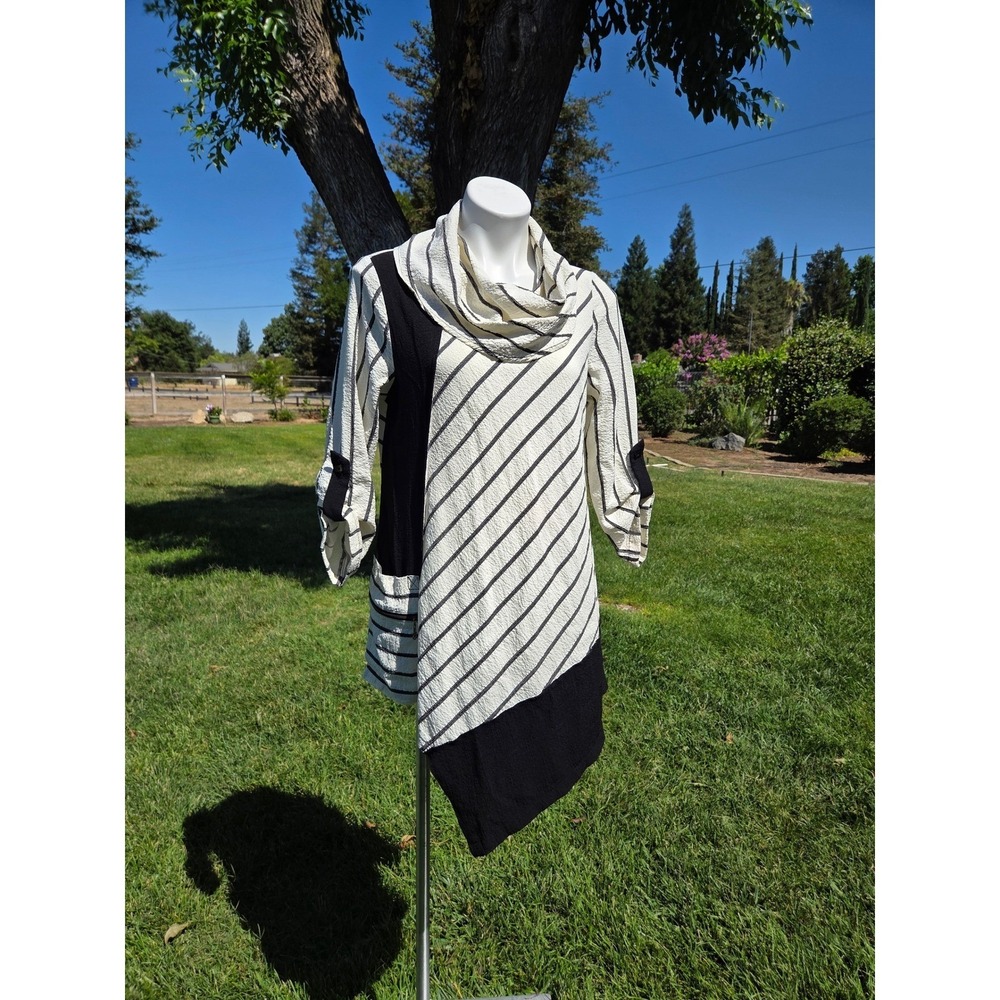 Ali Miles Womens Small Black White Striped Cowl Neck Asymmetric Tunic Top 3/4